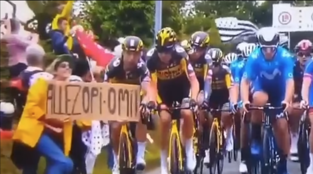 tour de france sign lady video