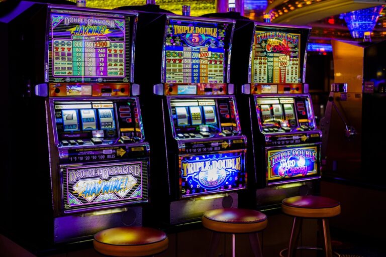 From Penny Slots to High Stakes: Navigating Slot Site Betting Ranges